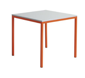 Stůl s laminovanou deskou stolu