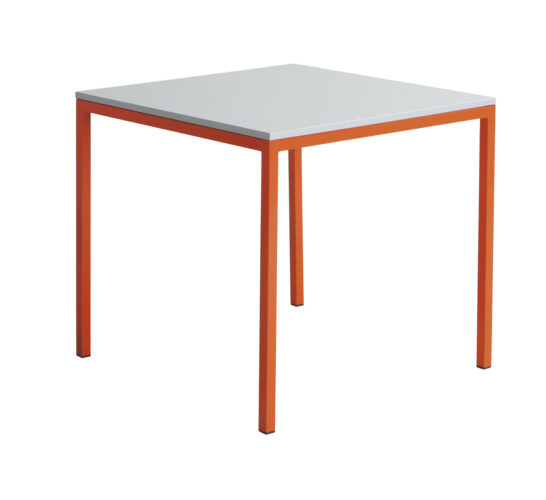 Stůl s laminovanou deskou stolu