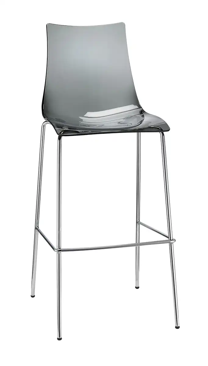 židle s ocelovou konstrukcí